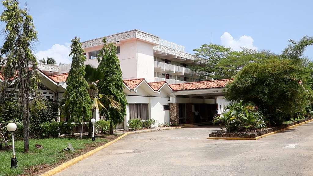 Mombasa Beach Hotel Exterior foto